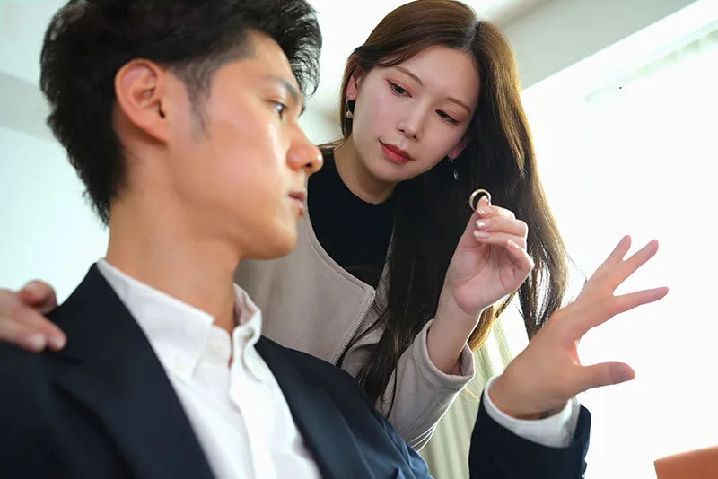 Người vợ đi đi giã ngoại, anh xã ở nhà bị nhỏ em người vợ gạ chịch không trượt phát nào
